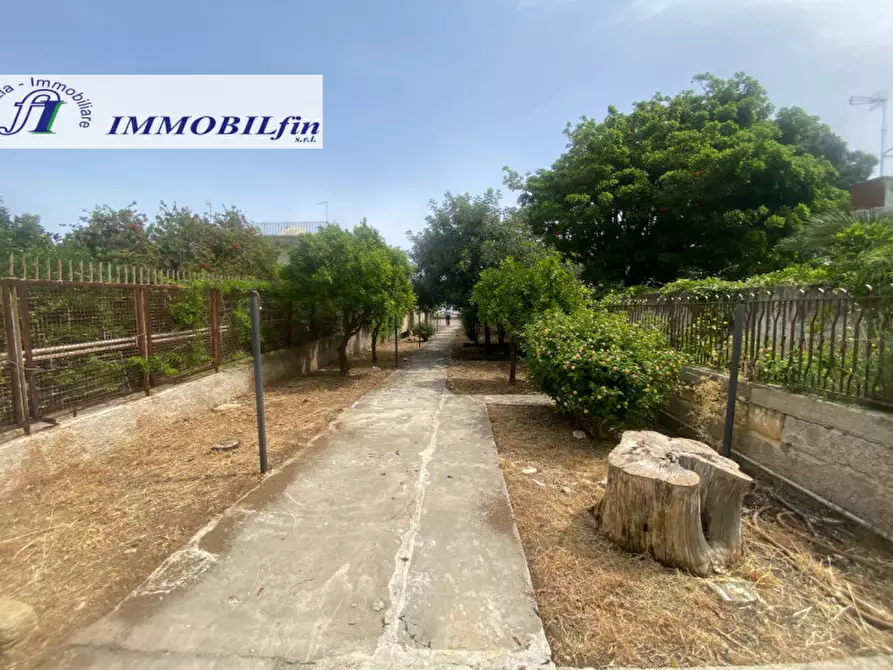 Immagine 38 di Villa in vendita  in contrada stazzone a Casteldaccia