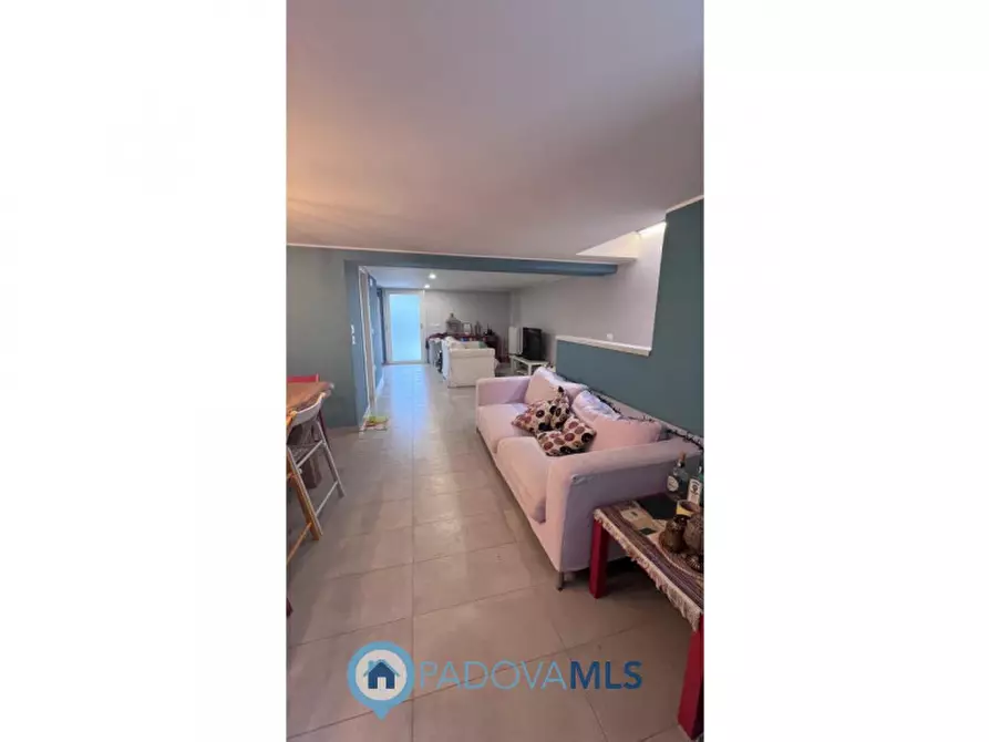 Immagine 14 di Casa bifamiliare in vendita  in via umago a Padova