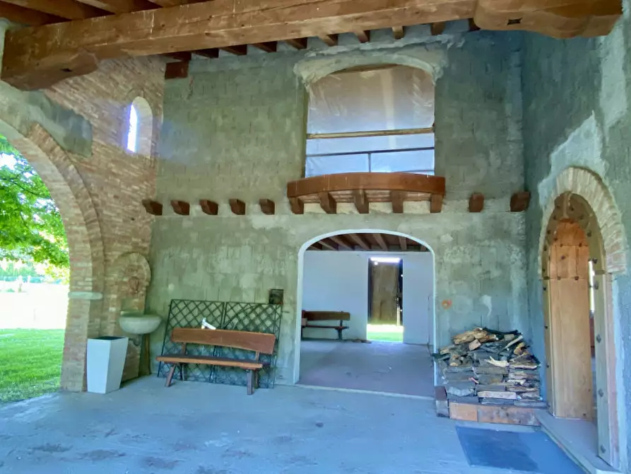Immagine 1 di Casa indipendente in vendita  in Via Roma a Loreggia