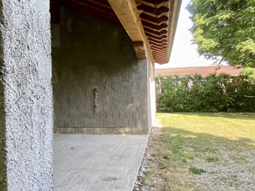 Immagine 4 di Casa indipendente in vendita  in Via Roma a Loreggia