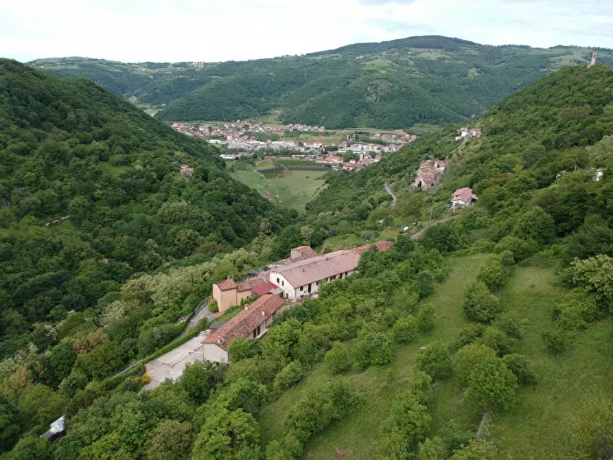 Immagine 1 di Terreno in vendita  in Via Perini a Badia Calavena