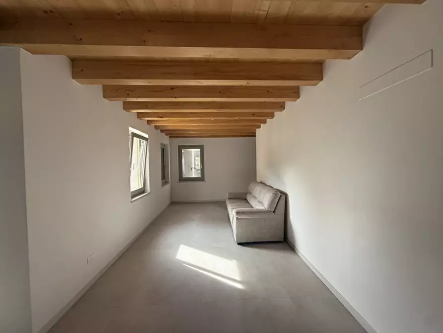 Immagine 1 di Appartamento in affitto  a Tregnago