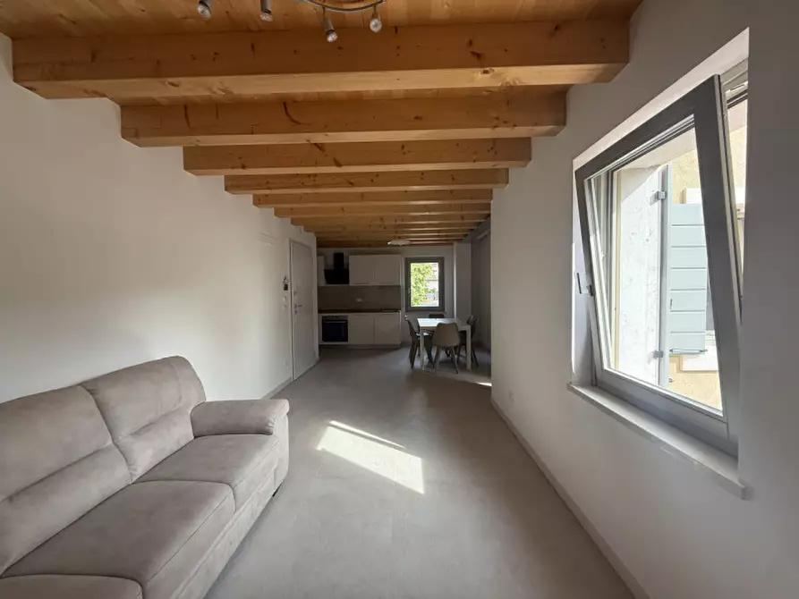 Immagine 2 di Appartamento in affitto  a Tregnago
