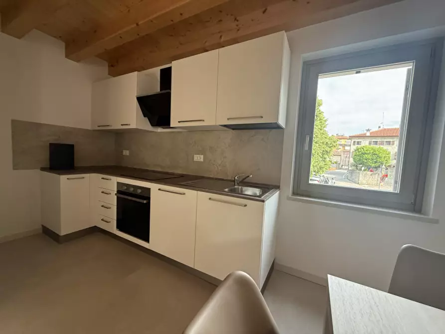Immagine 4 di Appartamento in affitto  a Tregnago