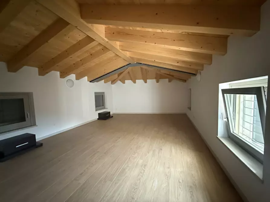 Immagine 9 di Appartamento in affitto  a Tregnago