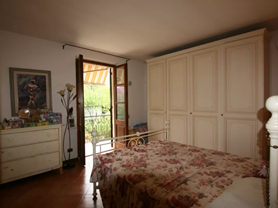 Immagine 9 di Casa indipendente in vendita  a Foiano Della Chiana