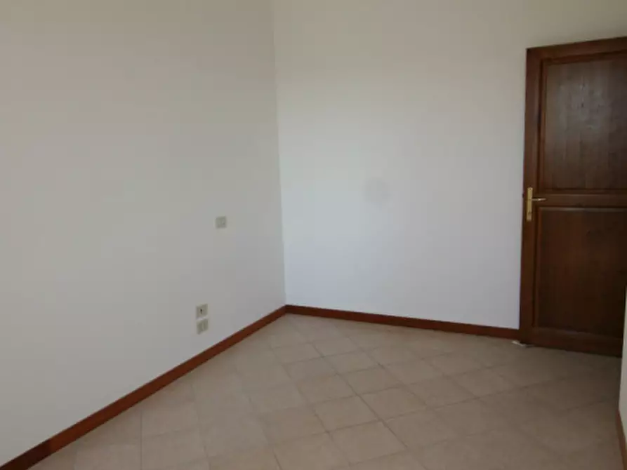 Immagine 20 di Appartamento in affitto  a Torrita Di Siena