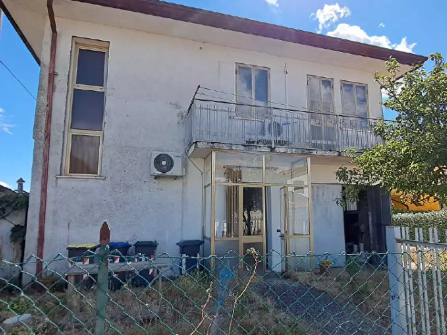 Immagine 1 di Casa indipendente in vendita  in Via Gorizia, 20 a Campagna Lupia