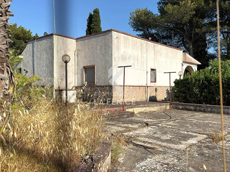 Immagine 2 di Villa in vendita  in strada pilozzo a Martina Franca