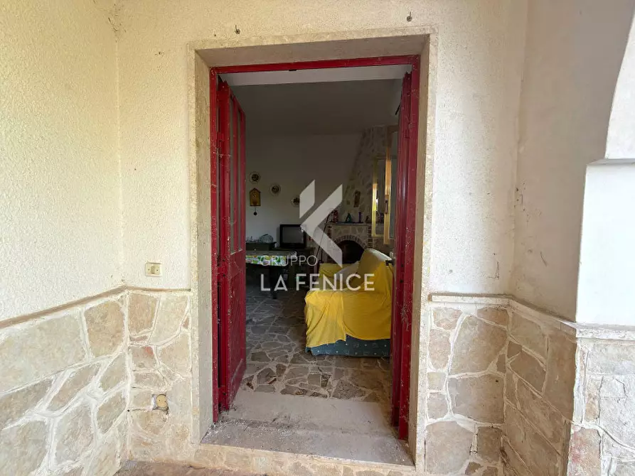 Immagine 6 di Villa in vendita  in strada pilozzo a Martina Franca