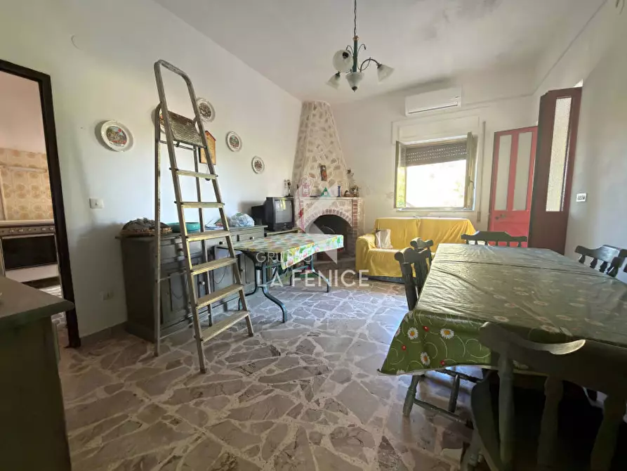 Immagine 9 di Villa in vendita  in strada pilozzo a Martina Franca