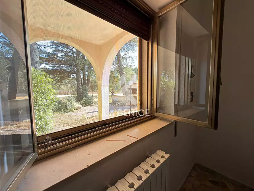 Immagine 22 di Villa in vendita  in strada pilozzo a Martina Franca