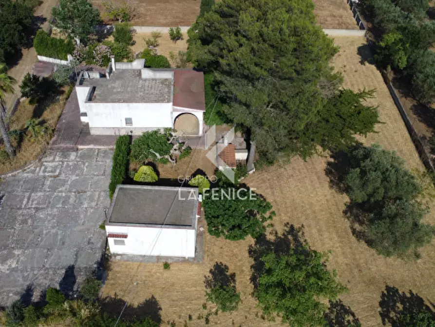 Immagine 42 di Villa in vendita  in strada pilozzo a Martina Franca