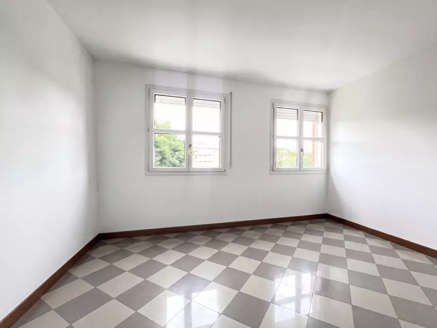 Immagine 3 di Appartamento in vendita  a Castelfranco Veneto