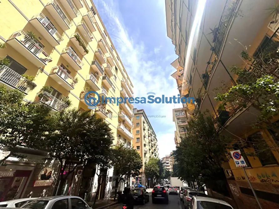 Immagine 2 di Negozio in vendita  in Via Giuseppe Orsi a Napoli