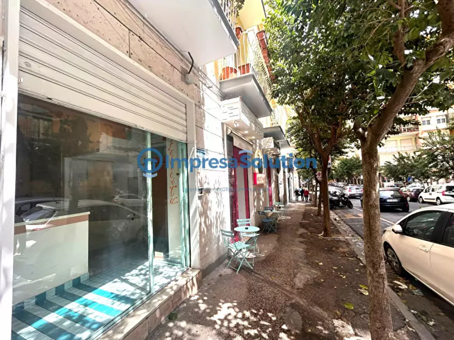 Immagine 6 di Negozio in vendita  in Via Giuseppe Orsi a Napoli