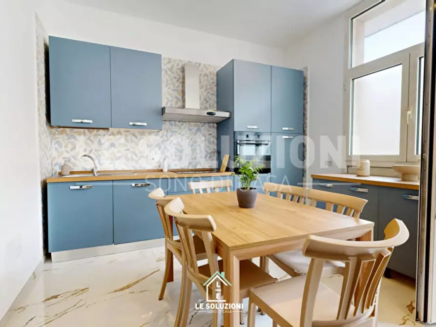 Immagine 1 di Appartamento in vendita  in Via Giuseppe Di Vagno 27 a Monopoli