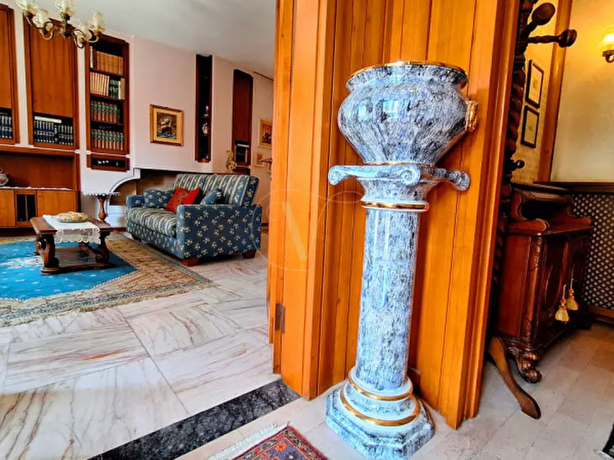 Immagine 5 di Casa indipendente in vendita  in Via Matteazzi a Vicenza