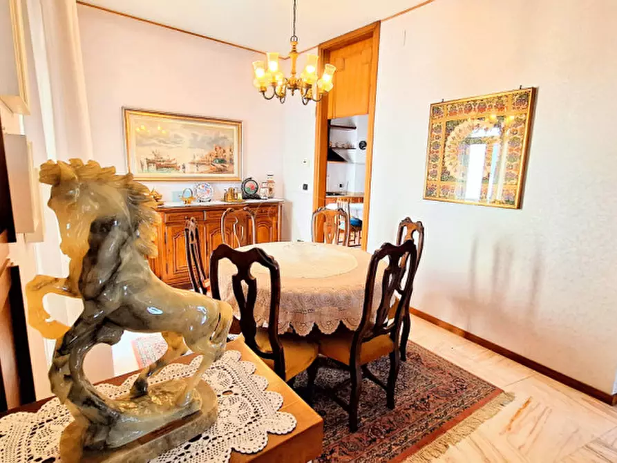 Immagine 14 di Casa indipendente in vendita  in Via Matteazzi a Vicenza
