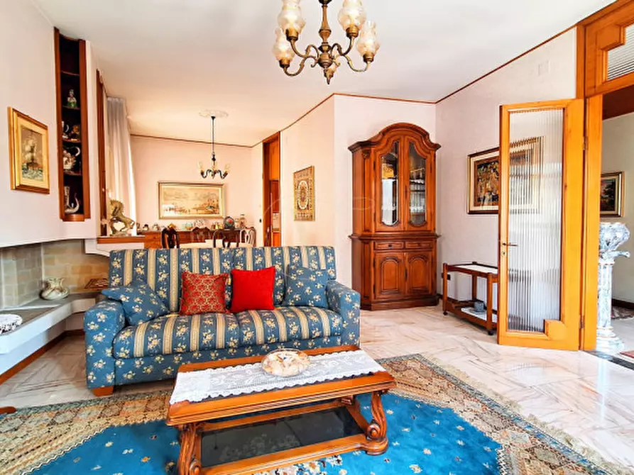 Immagine 16 di Casa indipendente in vendita  in Via Matteazzi a Vicenza