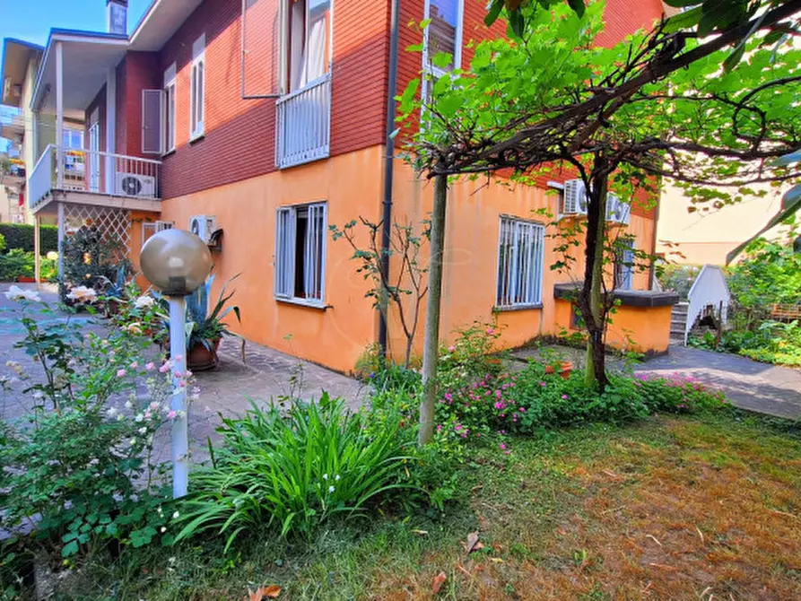 Immagine 41 di Casa indipendente in vendita  in Via Matteazzi a Vicenza