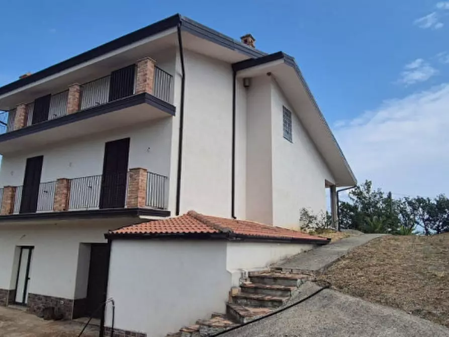 Immagine 2 di Casa indipendente in vendita  in Contrada S.Anna a Altomonte