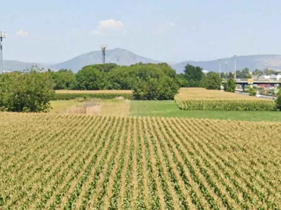 Immagine 5 di Terreno in vendita  in Via XXV Aprile, 81025 Marcianise CE, Italia a Marcianise