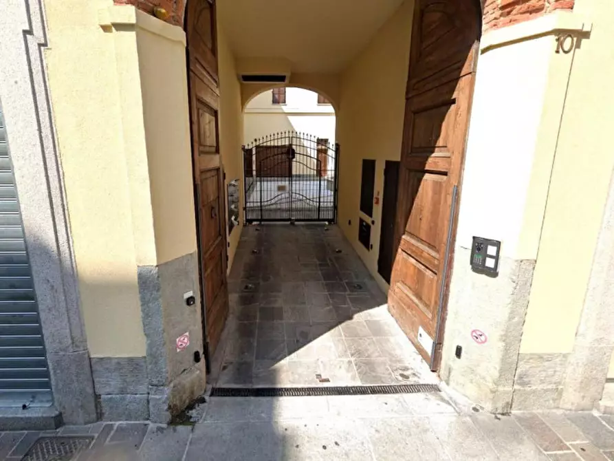 Immagine 3 di Attività commerciale in vendita  in Via Umberto I, 14/16, 20831 Seregno MB, Italia a Seregno