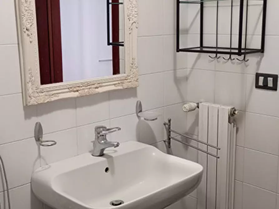 Immagine 13 di Appartamento in vendita  in via Trieste a Padova