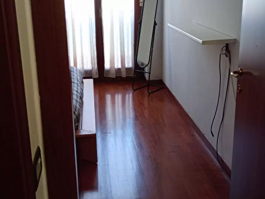 Immagine 26 di Appartamento in vendita  in via Trieste a Padova