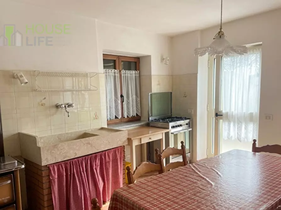 Immagine 5 di Casa indipendente in vendita  a Valli Del Pasubio