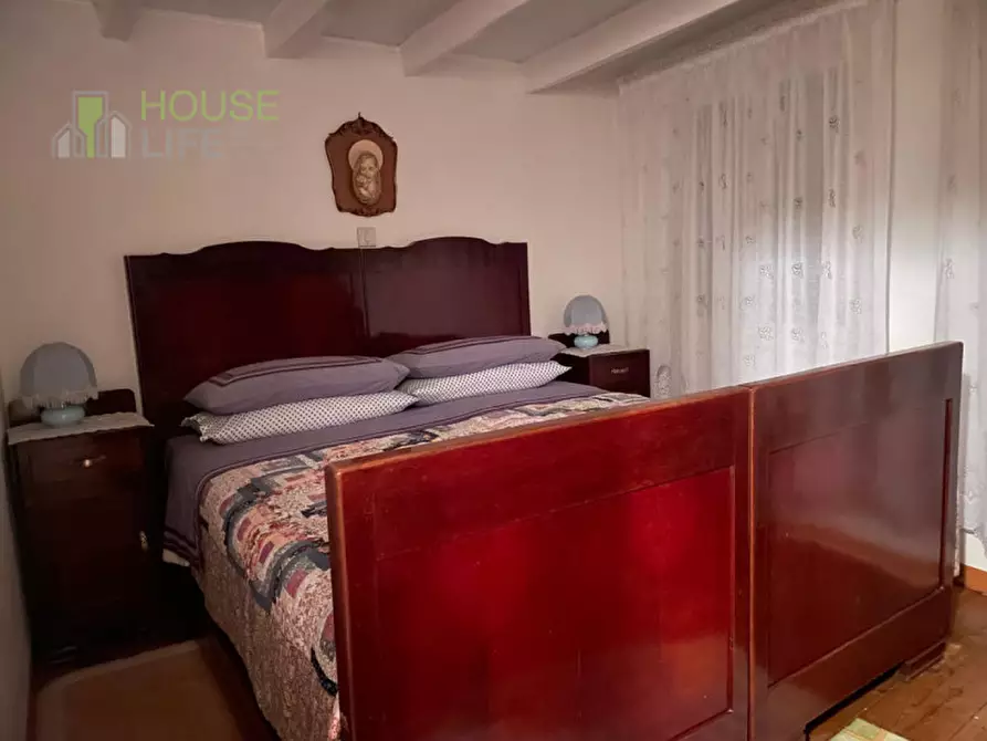 Immagine 9 di Casa indipendente in vendita  a Valli Del Pasubio
