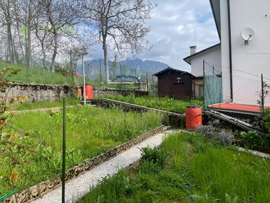 Immagine 14 di Casa indipendente in vendita  a Valli Del Pasubio