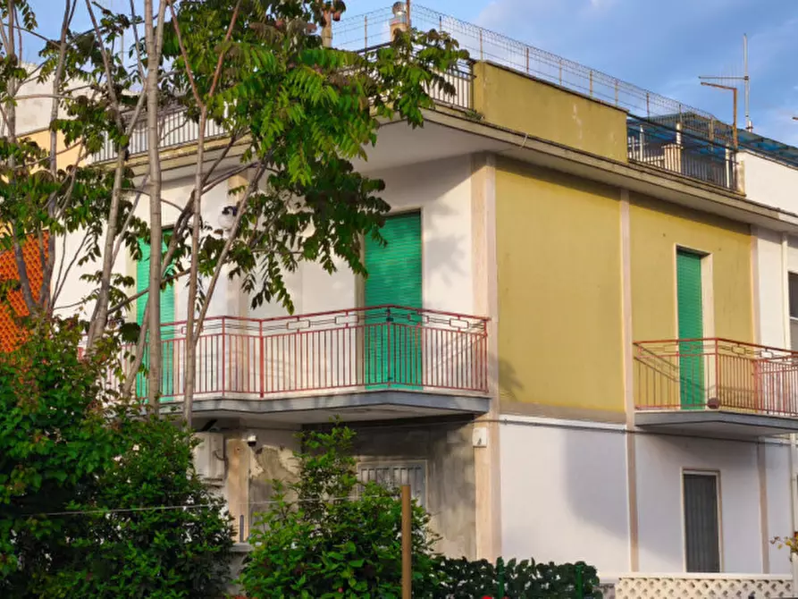 Immagine 1 di Appartamento in vendita  in Via del Faro a Fasano