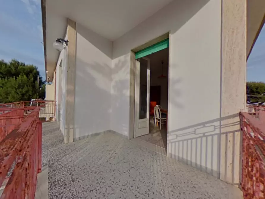 Immagine 11 di Appartamento in vendita  in Via del Faro a Fasano