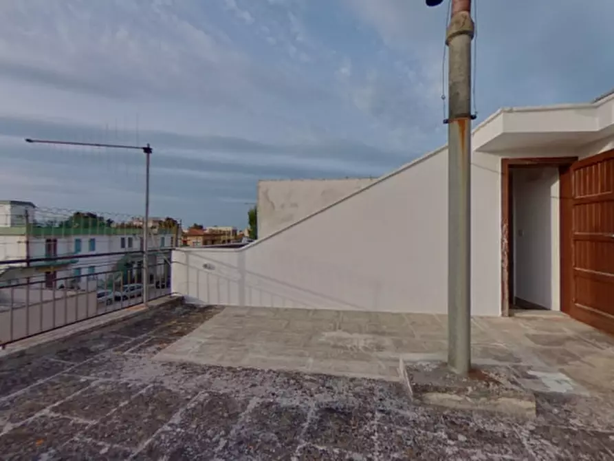 Immagine 30 di Appartamento in vendita  in Via del Faro a Fasano