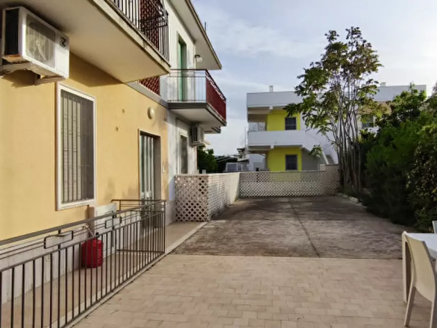 Immagine 35 di Appartamento in vendita  in Via del Faro a Fasano