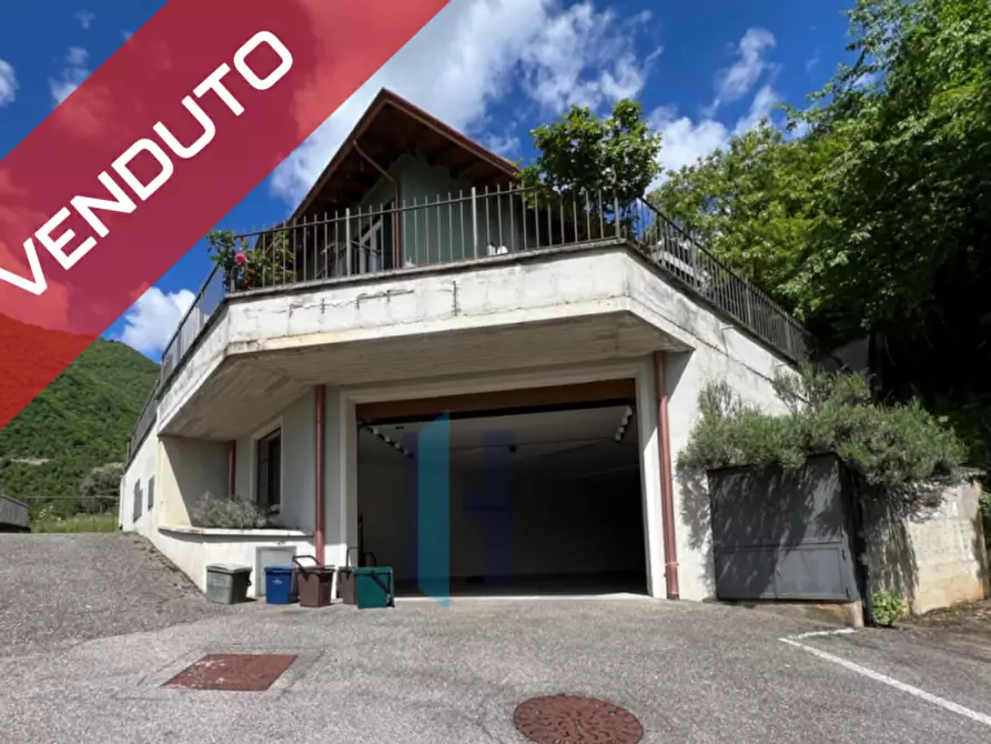 Immagine 1 di Garage in vendita  in Via Edith Stein a Gardone Val Trompia