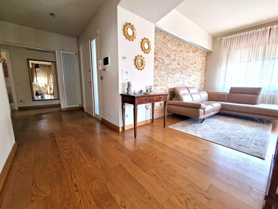 Immagine 7 di Casa bifamiliare in vendita  in via gaetano zancon a Vicenza