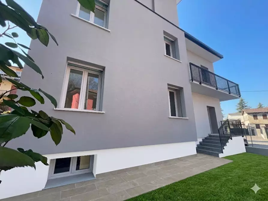 Immagine 1 di Appartamento in vendita  in Via Giuseppe Vaccari a Vicenza