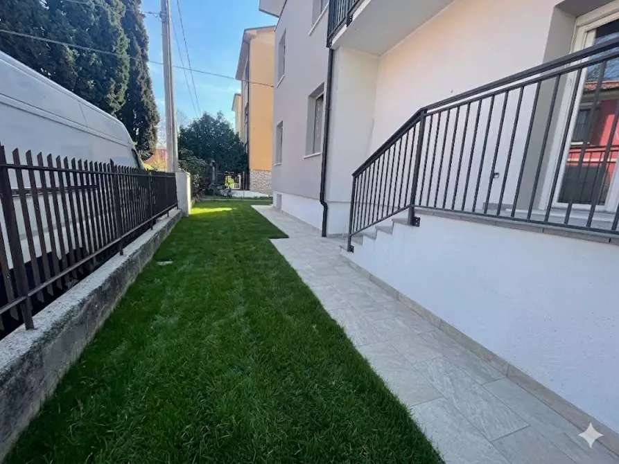 Immagine 20 di Appartamento in vendita  in Via Giuseppe Vaccari a Vicenza