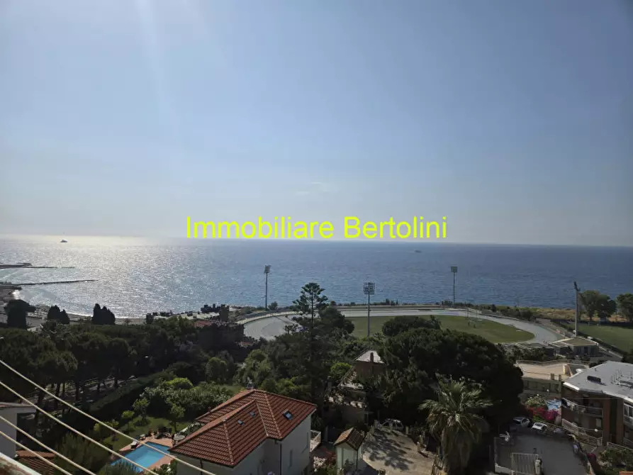 Immagine 2 di Appartamento in vendita  in VIA PADRE SEMERIA, 113 a San Remo