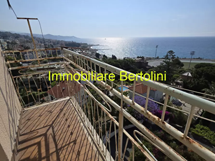 Immagine 4 di Appartamento in vendita  in VIA PADRE SEMERIA, 113 a San Remo