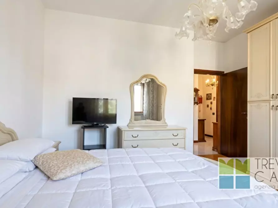 Immagine 8 di Appartamento in vendita  in Via Friuli a Venezia