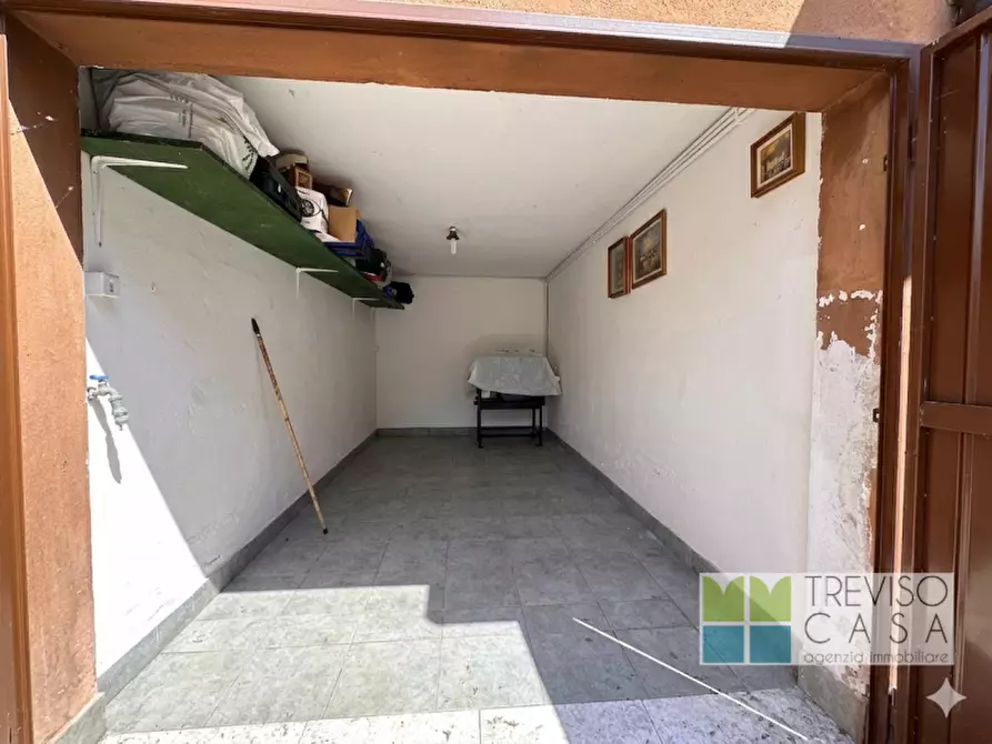 Immagine 16 di Appartamento in vendita  in Via Friuli a Venezia