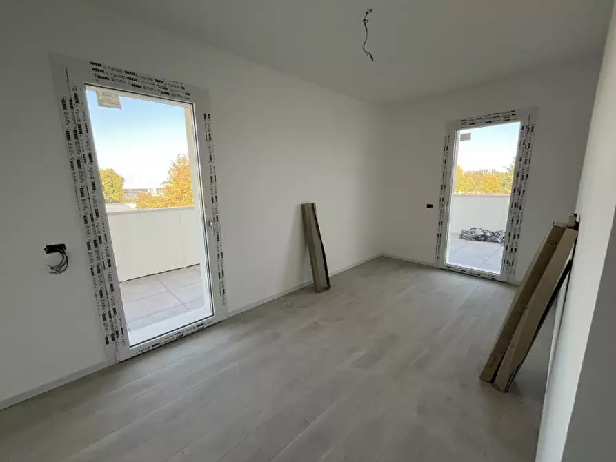 Immagine 11 di Attico in vendita  in Via San Pio X a Noale