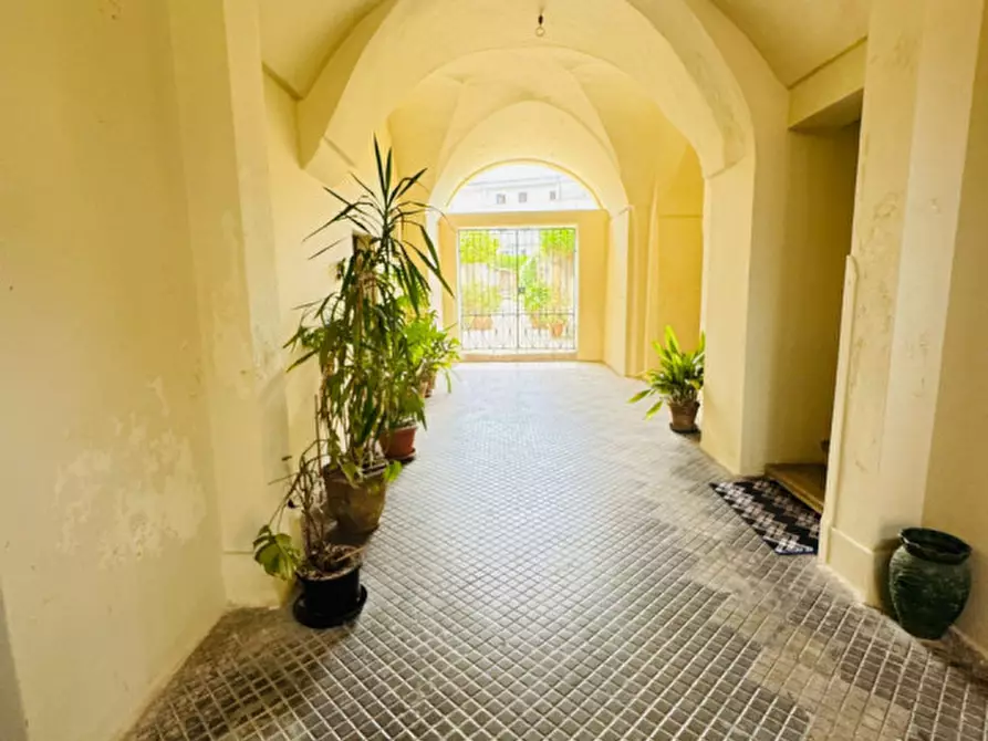Immagine 5 di Appartamento in vendita  in Via Regina Elena a San Cesario Di Lecce