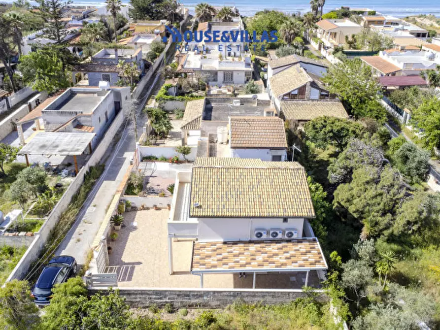 Immagine 4 di Villa in vendita  in Viale Venezia a Pachino