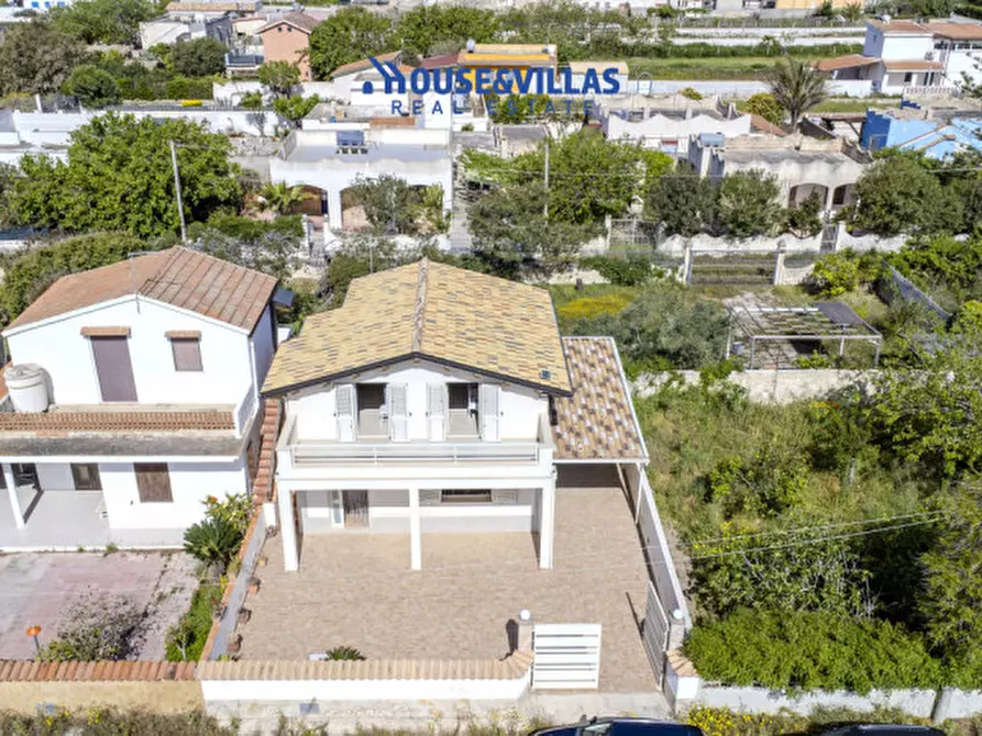 Immagine 8 di Villa in vendita  in Viale Venezia a Pachino