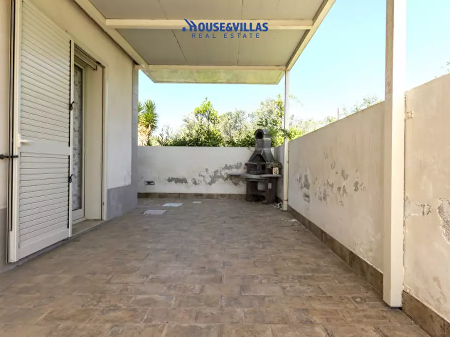 Immagine 13 di Villa in vendita  in Viale Venezia a Pachino
